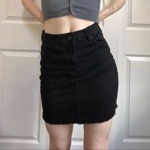 Comfy cute black denim skirt 🖤